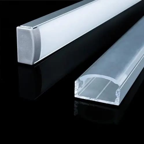 profil-aluminievyy-nakladnoy-biom-lp7-6.5×15-anodirovannyy